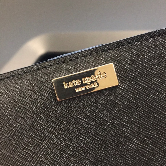 Kate Spade Wallet - Picture 7 of 8